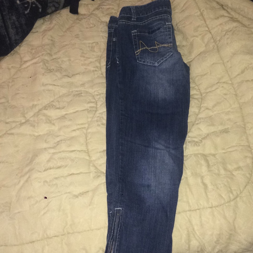 jeans